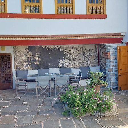 Rallou House Hydra Exterior photo