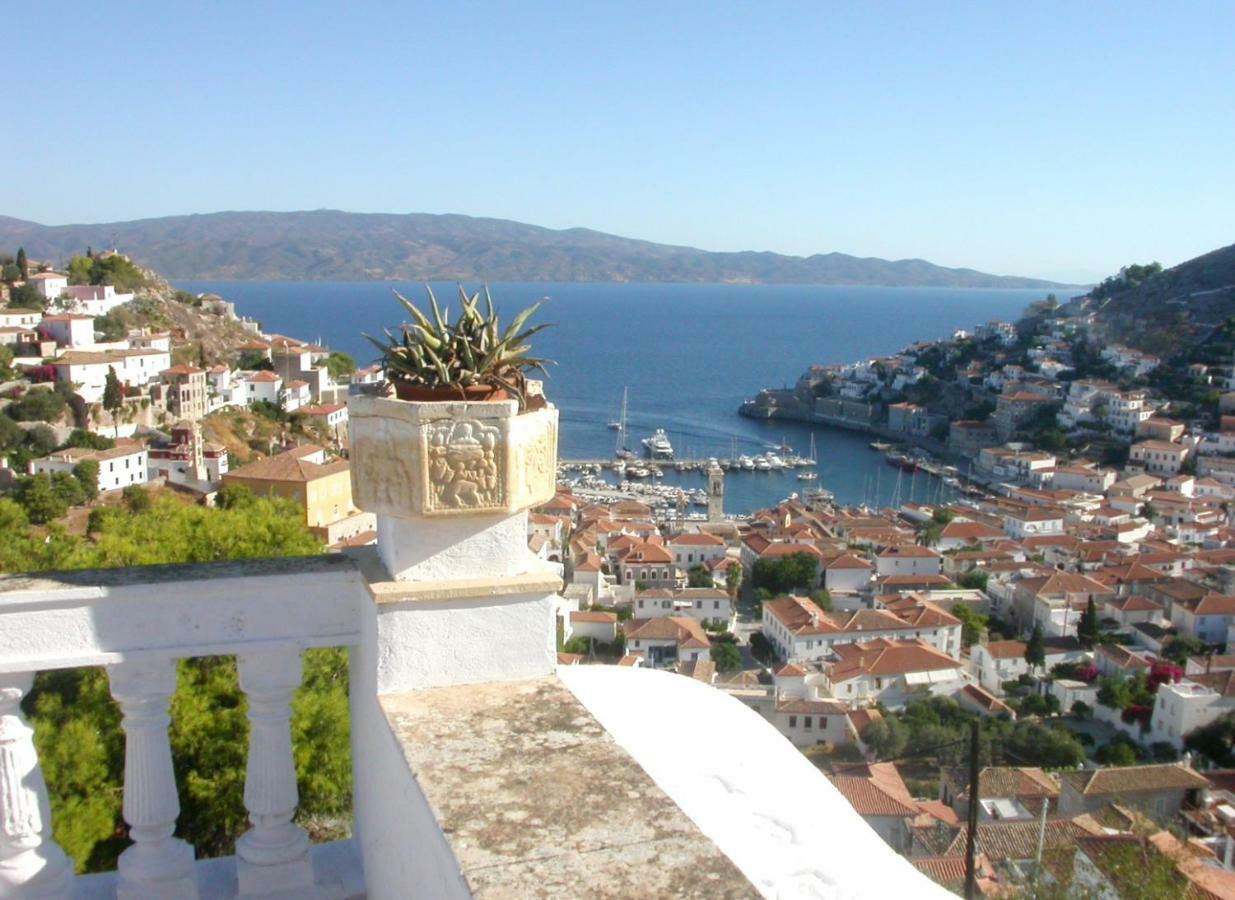 Rallou House Hydra Exterior photo