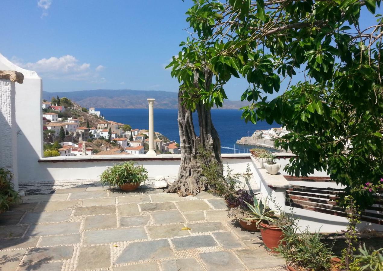 Rallou House Hydra Exterior photo