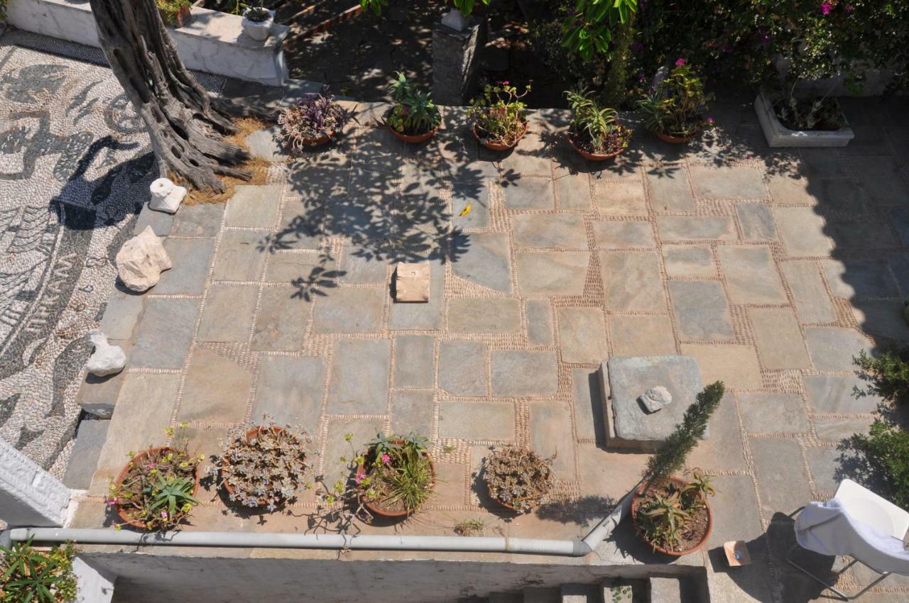 Rallou House Hydra Exterior photo